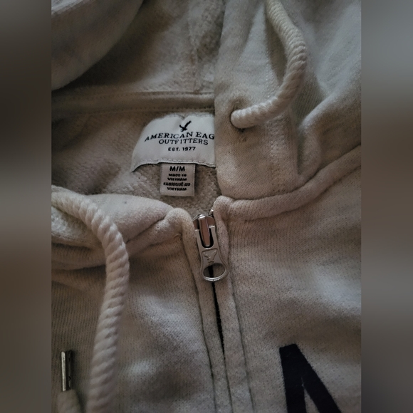 American eagle bundle, women's size medium. - Picture 8 of 14